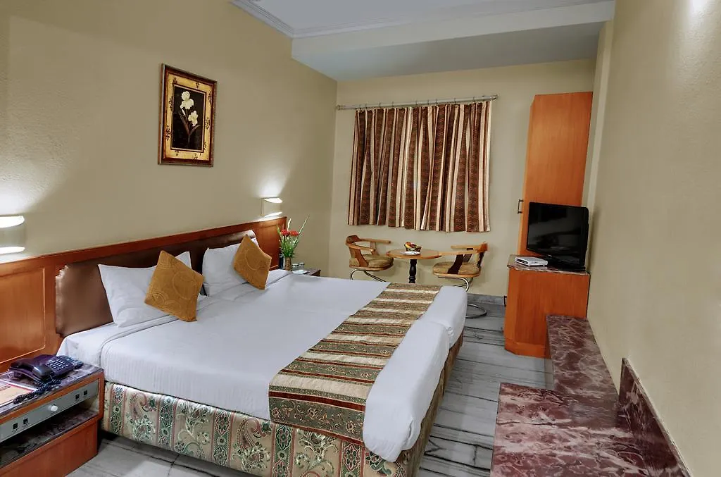 Amar Yatri Niwas Hotel Agra  2*, Agra (Uttar Pradesh) India