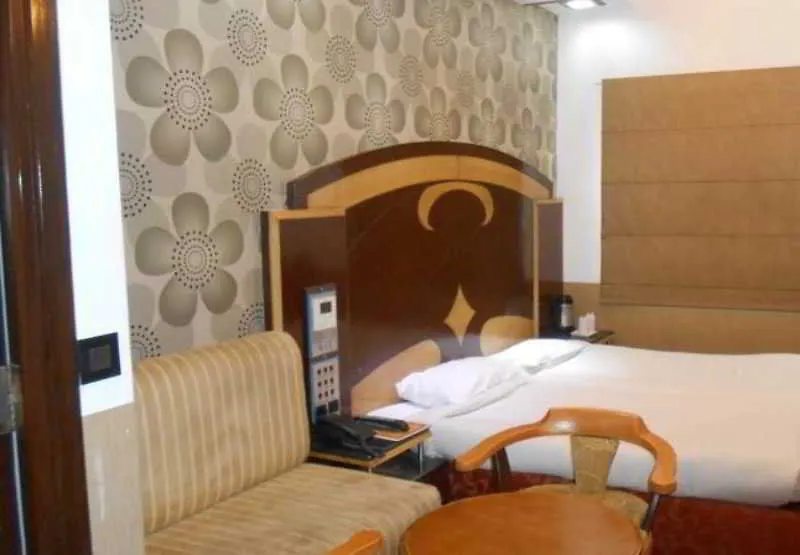 **  Amar Yatri Niwas Hotel Agra  India