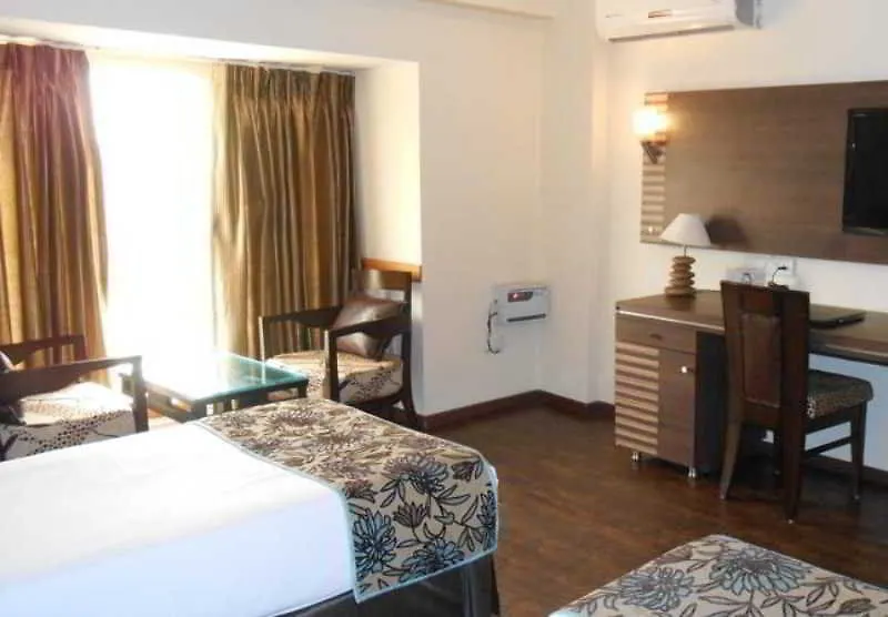 Amar Yatri Niwas Hotel Agra  India