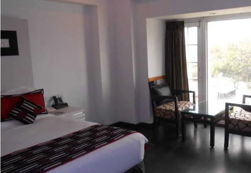 Amar Yatri Niwas Hotel Agra