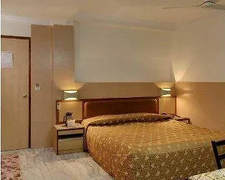 Amar Yatri Niwas Hotel Agra
