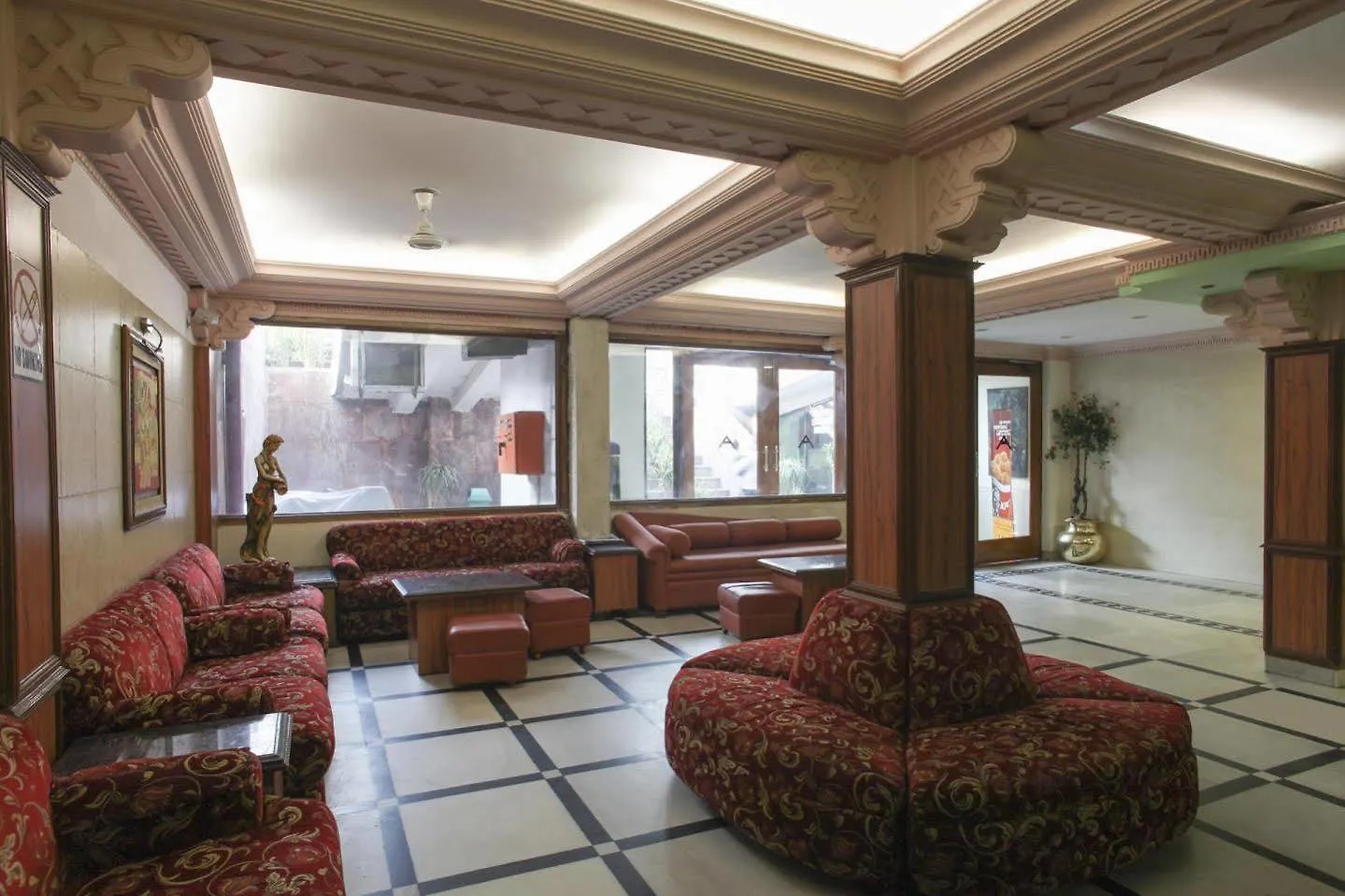 Amar Yatri Niwas Hotel Agra